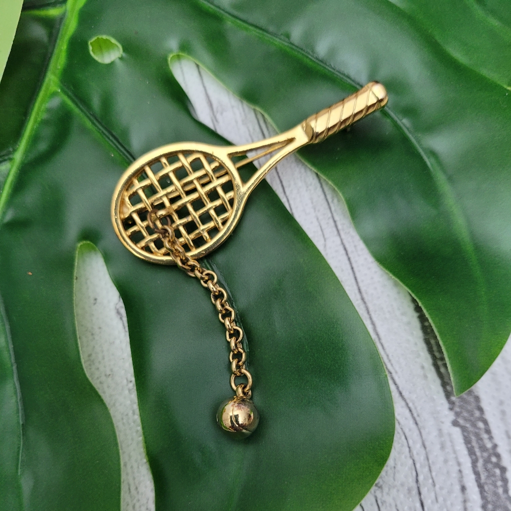 Vintage Late '70--Tennis Racket Broach